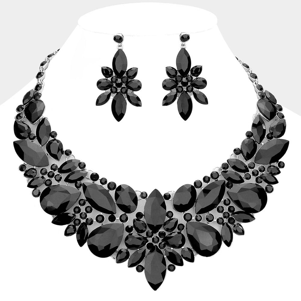 Black and white stone necklace hotsell