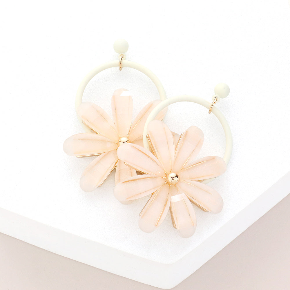 Ivory Resin Flower Fun Fashion Earrings | Headshot Earrings