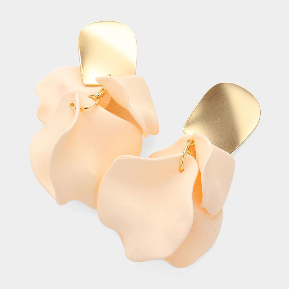 Ivory layered petal cluster statement drop fun fashion earrings on gold on a white background