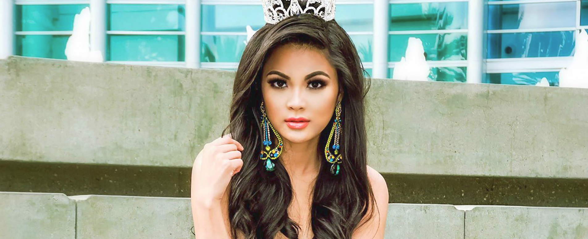 Pageant jewelry outlet near me