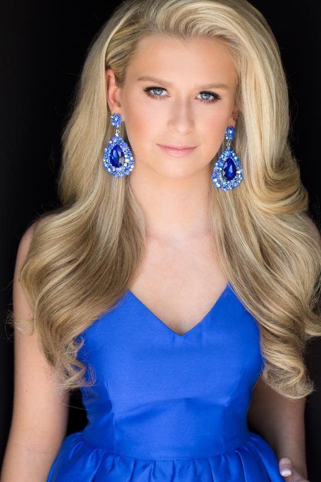 blue dress earrings 10 Best Earrings for a Blue Cocktail Dress