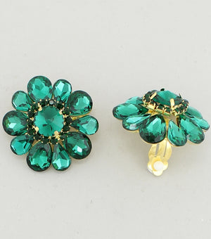 Emerald Flower Clip on Earrings |JE5EESE4975GRNGD