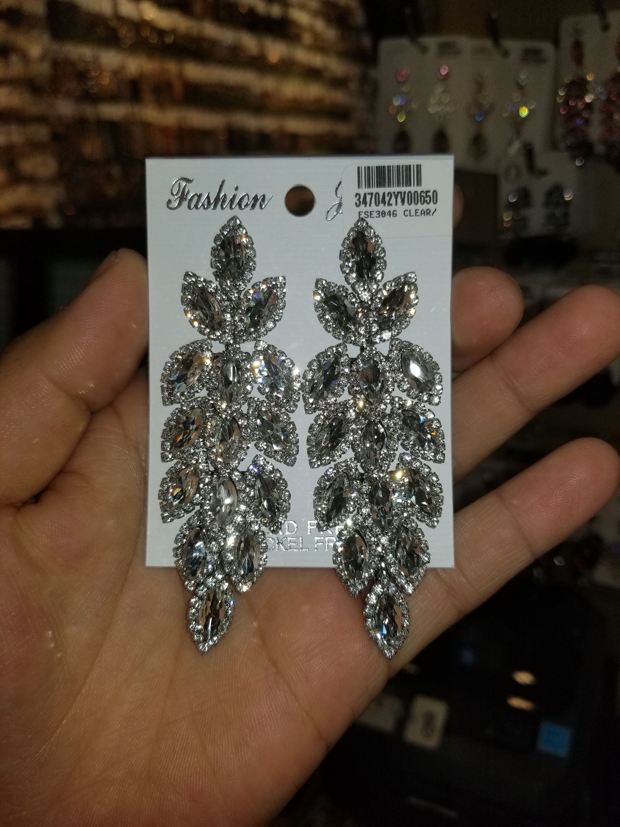 • Color : Silver, Clear  • Size : 1' X 3.25'  • Post Back  • Long Crystal Marquise Earrings
