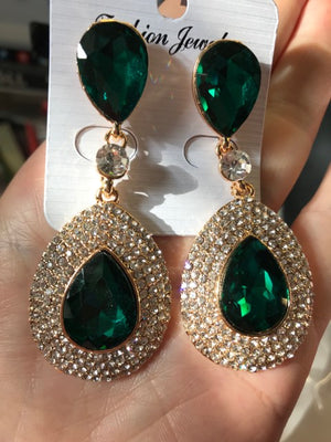 Emerald Drop Earrings on Gold | LMBEMGD