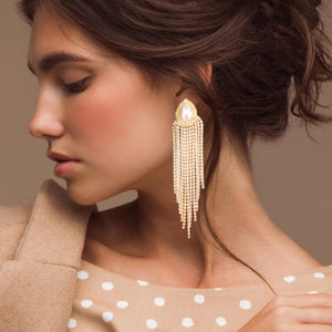 Cream Pearl Teardrop Accented Rhinestone Fringe Pageant Earrings on Gold | 573522