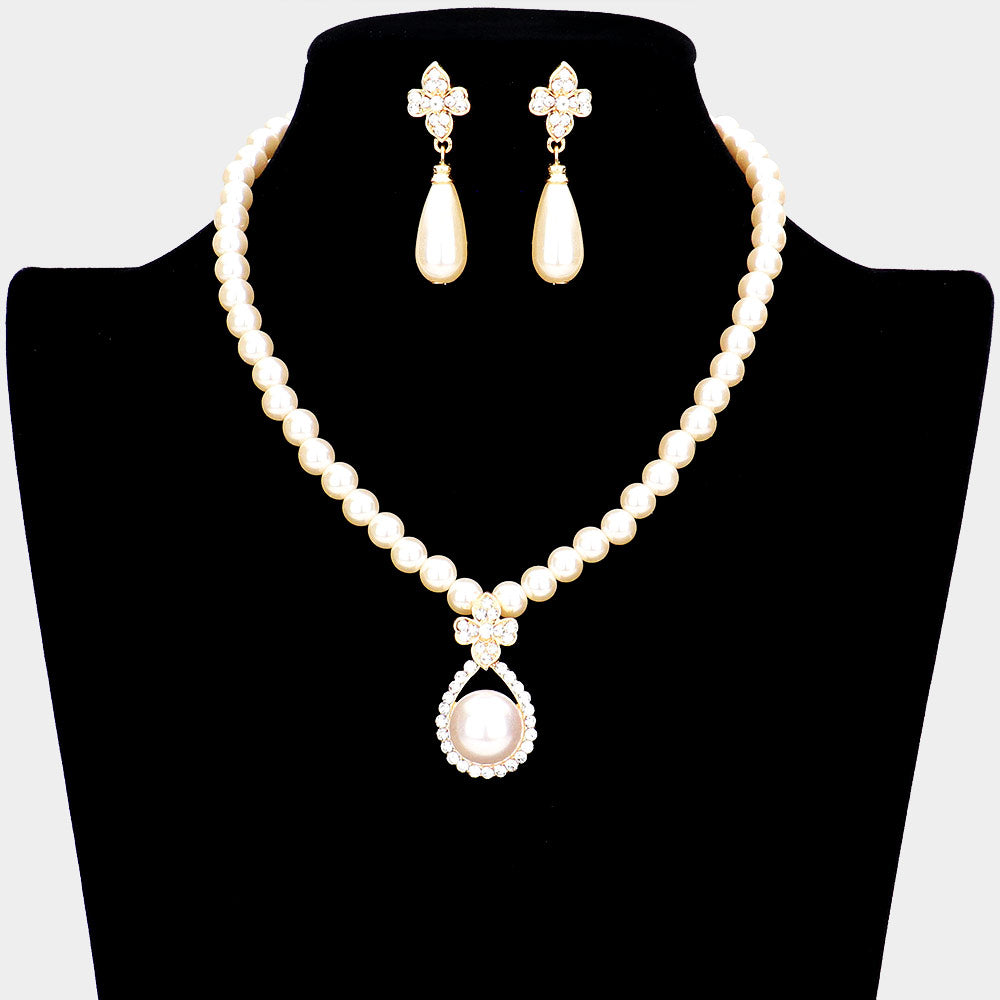 Cream Pearl Centered Rhinestone Trimmed Bridal Necklace Set | Wedding Jewelry
